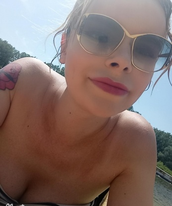 Анкета проститутки Фрида - город Докучаевск, 20 лет, №11080